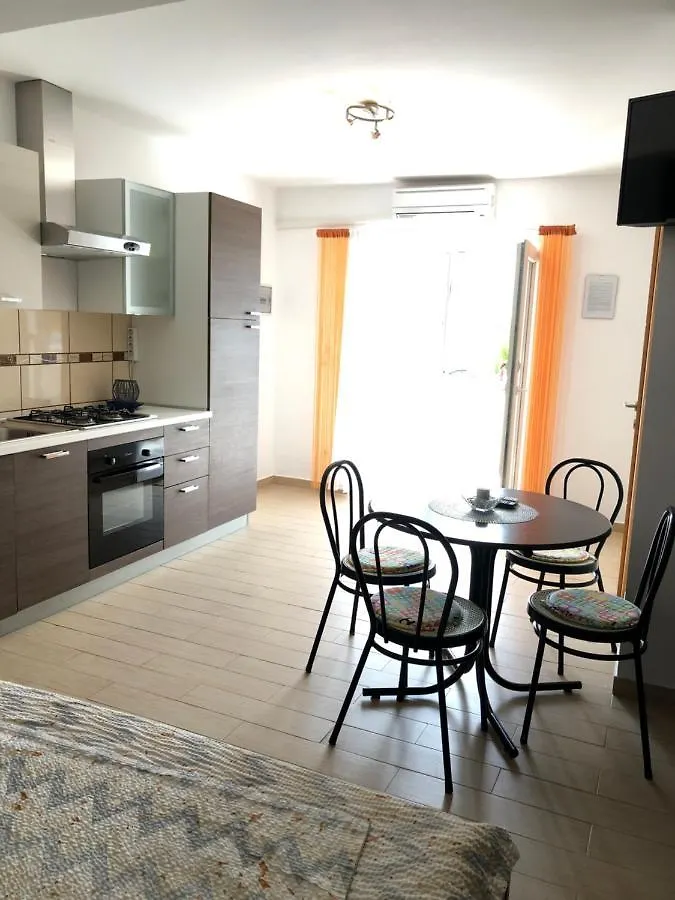 Apartmán Apartmani Lovrencic Vrsi
