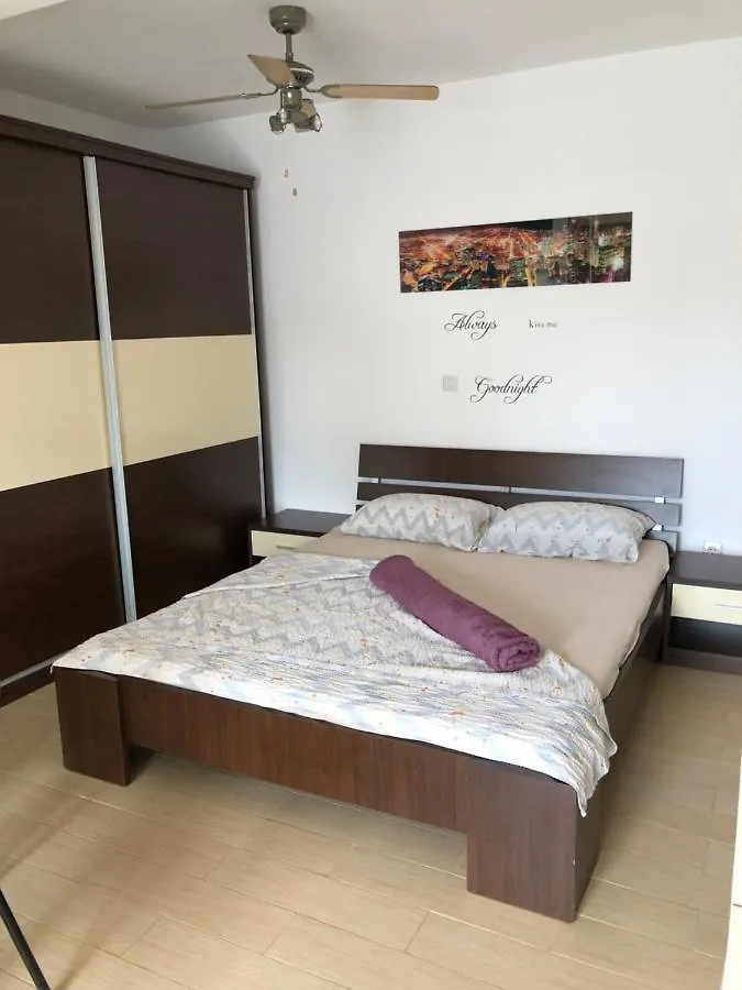 Apartmani Lovrencic Vrsi
