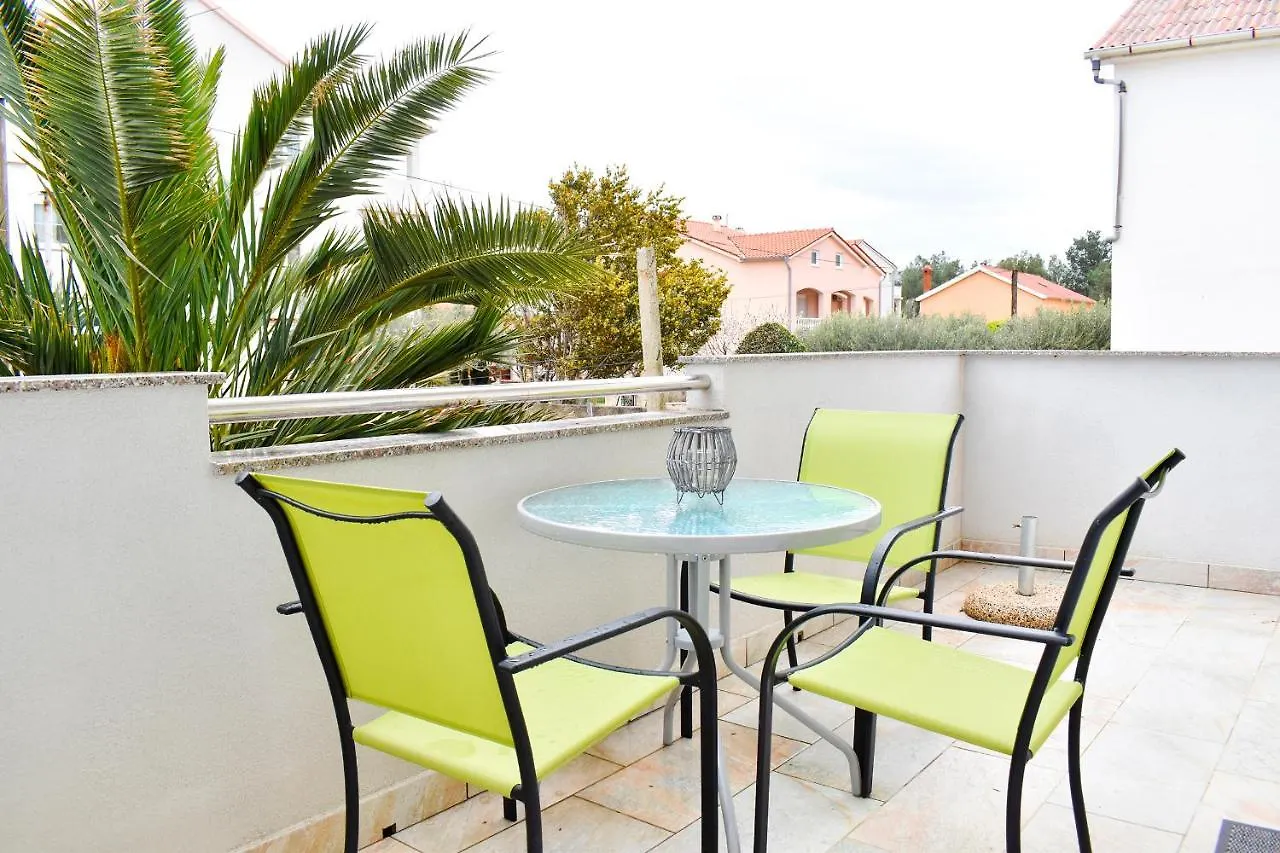 Apartmani Lovrencic Vrsi Chorvatsko